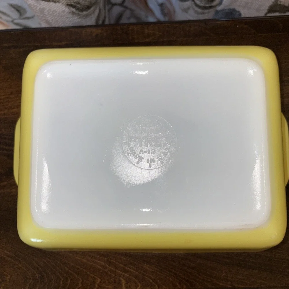 Vintage Pyrex Yellow 503-B Refrigerator Casserole Baking Dish w/Clear Glass Lid